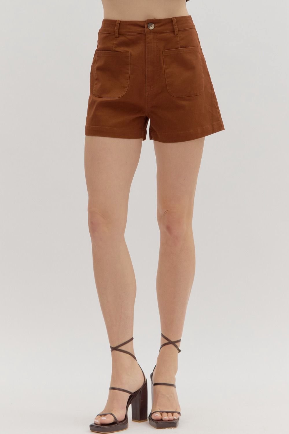 Kleine Chestnut Patch Pocket Shorts