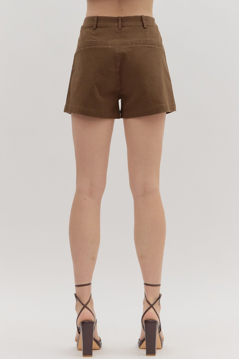Kleine Brown Patch Pocket Shorts