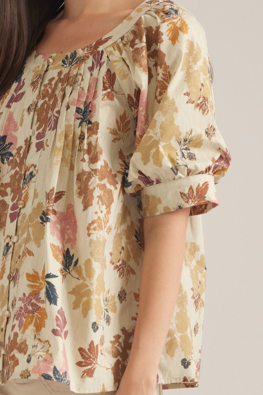 Ellis Ecru Floral Blouse