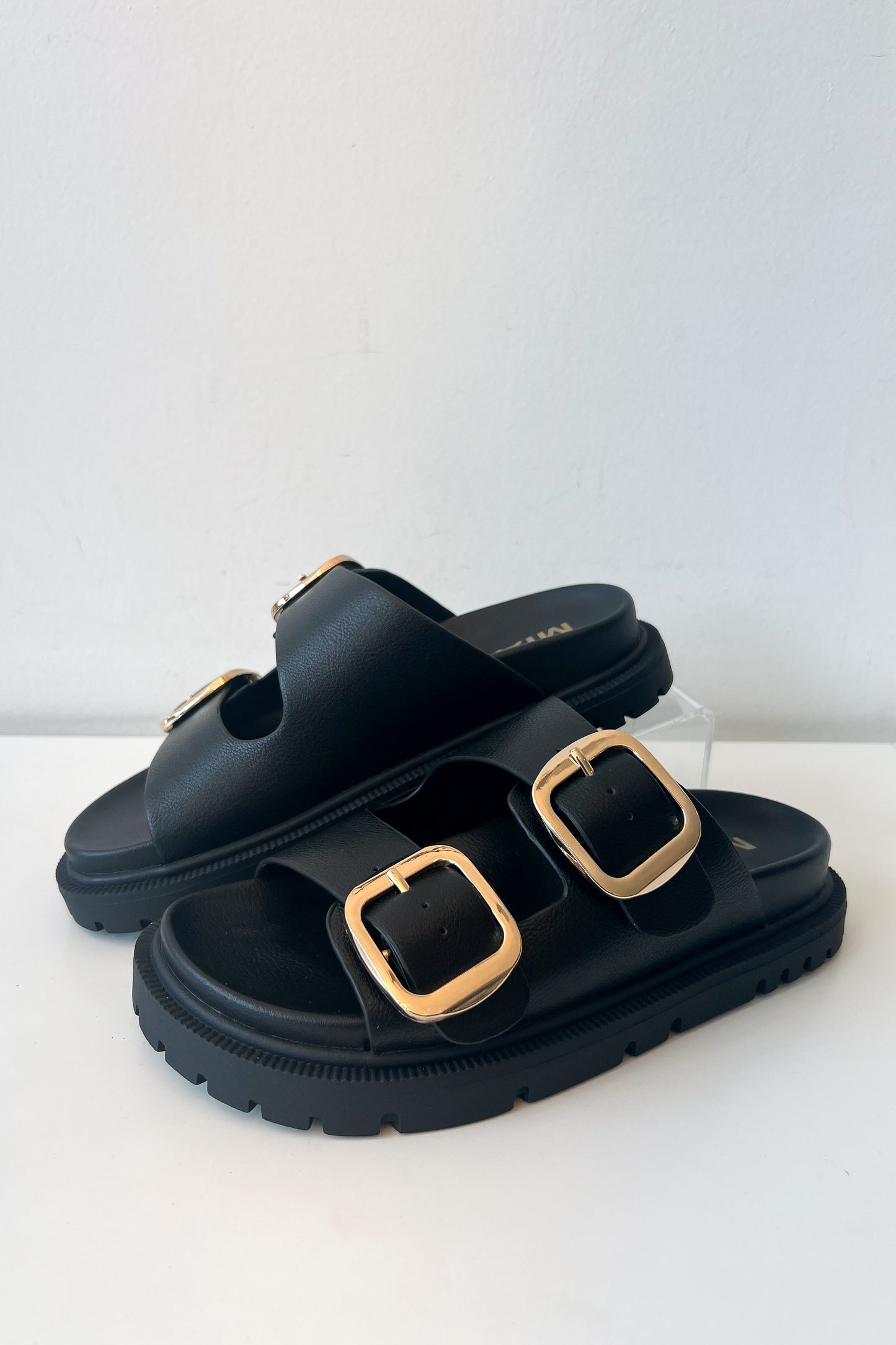 Rue Black Double Band Sandals