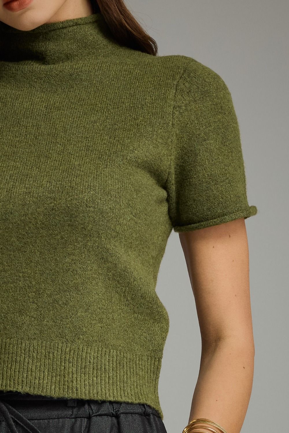 Lyone Olive Rib Mockneck Top