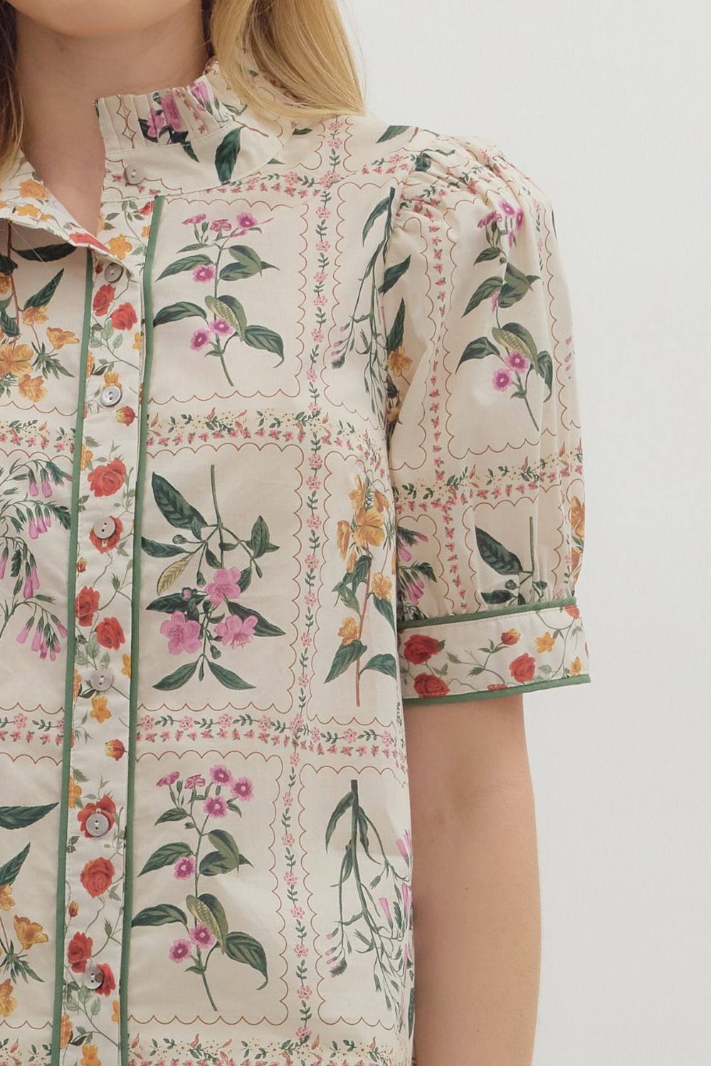 Zolah Ecru Floral Blouse